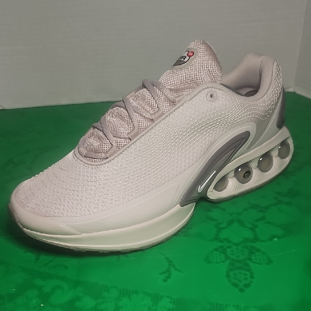 Nike Air Max DN "Light Iron Ore"